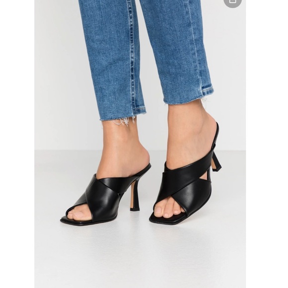 Square Toe Cross Strap Mules - Picture 9 of 11